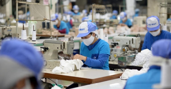 Chính phủ với quyết sách kịp thời, “giải vây” cho doanh nghiệp phục hồi phát triển