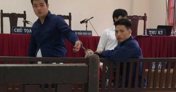 Bị lộ diện vì quên không xóa tin nhắn xin chuộc điện thoại