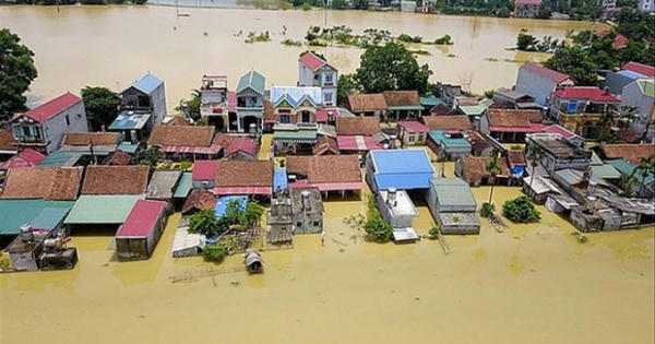 Vạn dân khốn khó vì mưa lũ kéo dài