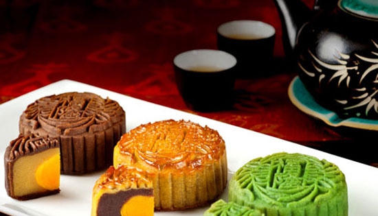 Kiểm tra các cơ sở sản xuất và kinh doanh bánh trung thu