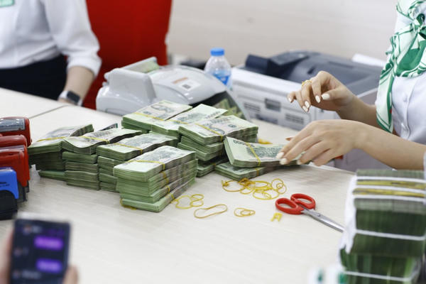 Vốn huy động của các tổ chức tín dụng tại TP Hồ Chí Minh tăng 16,2% so với cùng kỳ