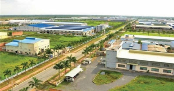 Giá thuê khu công nghiệp tiếp tục tăng