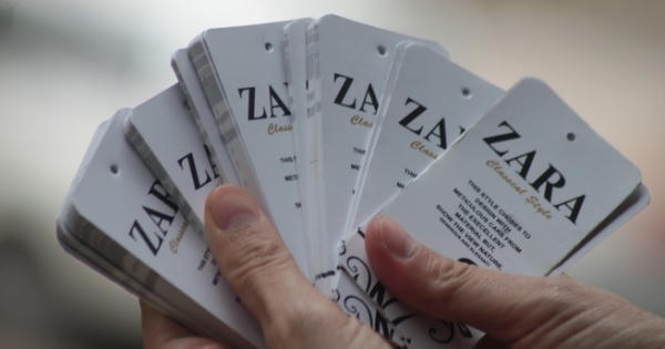 Bản tin kinh tế Plus: "Đột nhập" thủ phủ nhãn mác giả trên phố cổ Hà Nội