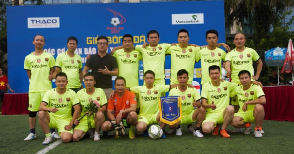 Báo Pháp luật Việt Nam giành chiến thắng trước đội bóng VOV tại giải Press cup 2017 Báo Pháp luật Việt Nam giành chiến thắng trước đội bóng VOV tại giải Press cup 2017