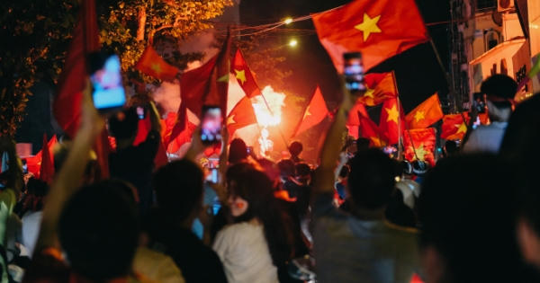 Olympic Việt Nam vào bán kết ASIAD: Hà Nội có đêm "không ngủ" Olympic Việt Nam vào bán kết ASIAD: Hà Nội có đêm "không ngủ"