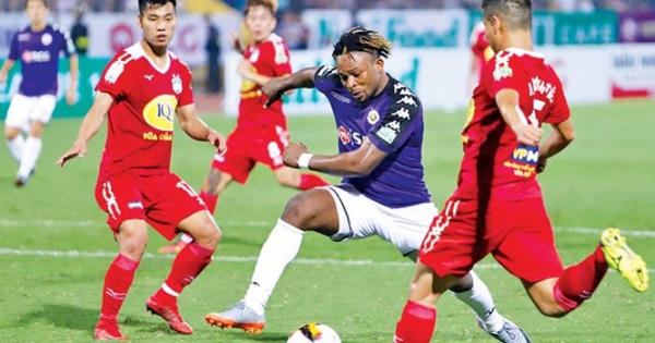 Những cuộc 'tháo chạy' của bóng đá Việt Nam