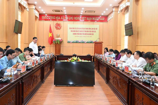 Thứ trưởng Bộ Y tế Đỗ Xuân Tuyên làm việc với tỉnh Ninh Bình về việc thực hiện các chương trình mục tiêu quốc gia Thứ trưởng Bộ Y tế Đỗ Xuân Tuyên làm việc với tỉnh Ninh Bình về việc thực hiện các chương trình mục tiêu quốc gia