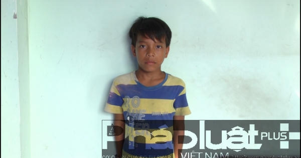 Kiên Giang: Trộm "nhí" đột nhập nhà hàng xóm lấy trộm hàng chục triệu đồng Kiên Giang: Trộm "nhí" đột nhập nhà hàng xóm lấy trộm hàng chục triệu đồng