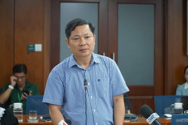 Công an vào cuộc vụ ly trà sữa Chagee có hình ảnh “đường lưỡi bò” Công an vào cuộc vụ ly trà sữa Chagee có hình ảnh “đường lưỡi bò”