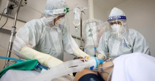Sáng 22/8, hơn 700 ca COVID-19 điều trị ICU và ECMO