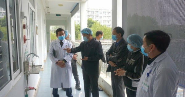 Không ngồi khóc chờ đại dịch Không ngồi khóc chờ đại dịch