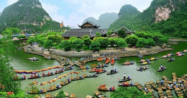 Nhiệm vụ, giải pháp chủ yếu đẩy nhanh phục hồi, tăng tốc phát triển du lịch hiệu quả, bền vững Nhiệm vụ, giải pháp chủ yếu đẩy nhanh phục hồi, tăng tốc phát triển du lịch hiệu quả, bền vững