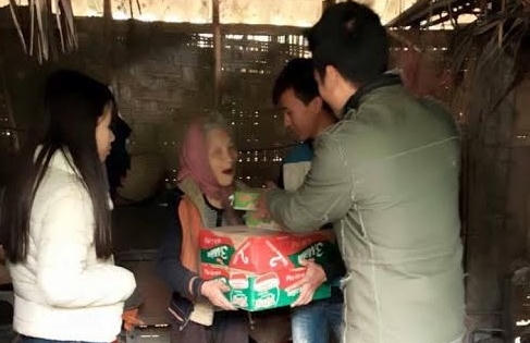 Ước mơ xuân nồng của người phụ nữ chưa một lần “qua đò, sang sông”