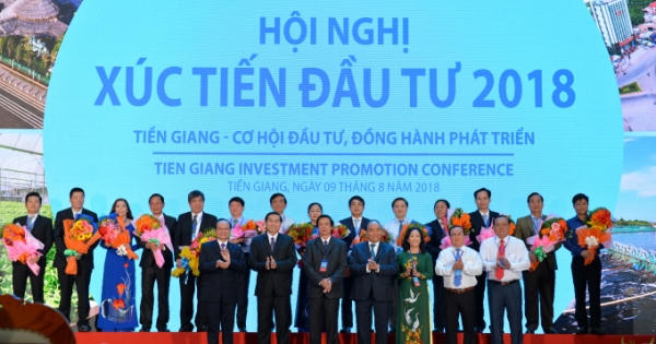 "Một Tiền Giang mới đang sẵn sàng bứt phá vươn lên" "Một Tiền Giang mới đang sẵn sàng bứt phá vươn lên"