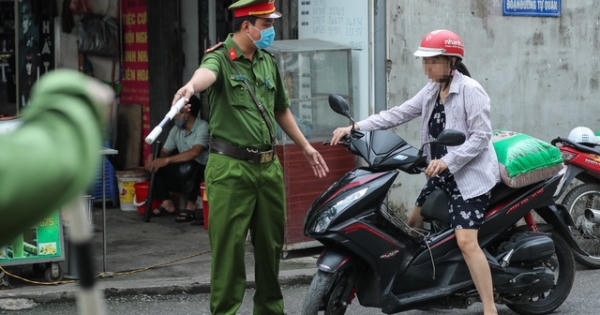 Xử phạt hành chính với 3 trường hợp không đeo khẩu trang tại Hải Dương