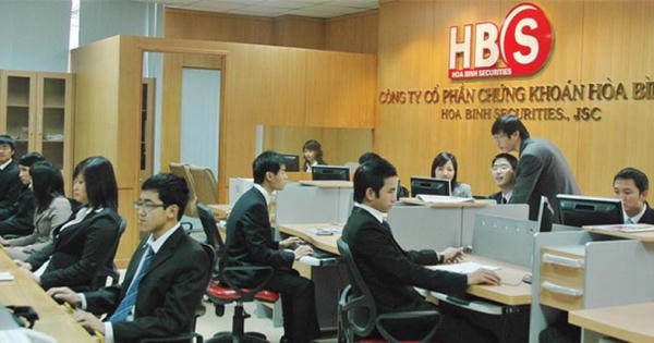 Chứng khoán Hòa Bình bị phạt do không báo cáo thông tin