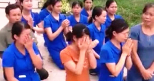 Kỷ luật 5 cán bộ liên quan "Vụ hàng chục cô giáo quỳ gối để xin được tiếp tục dạy trẻ" Kỷ luật 5 cán bộ liên quan "Vụ hàng chục cô giáo quỳ gối để xin được tiếp tục dạy trẻ"
