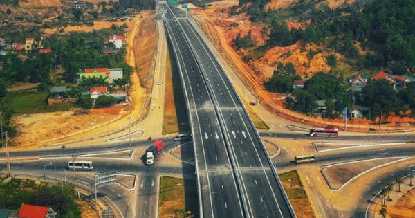 Infographics: Khởi công 4 dự án giao thông lớn trong tháng 6 Infographics: Khởi công 4 dự án giao thông lớn trong tháng 6