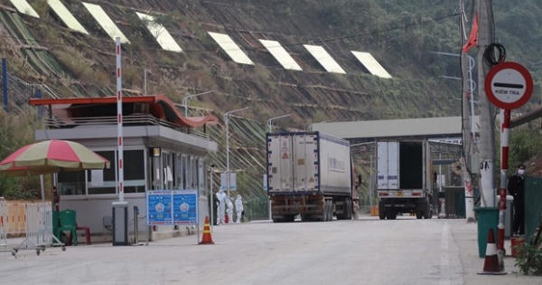 Lạng Sơn khuyến cáo DN cân nhắc việc đưa hoa quả tươi lên cửa khẩu