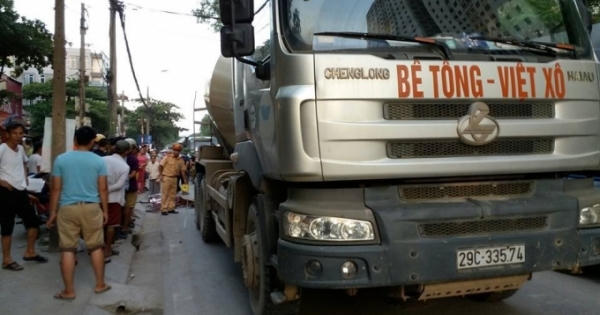 Nữ sinh chết thảm dưới bánh xe bồn bê tông