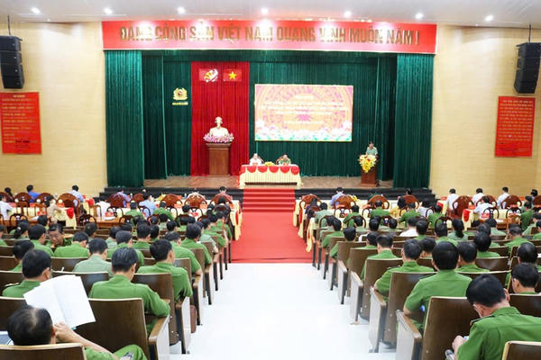 Công an tỉnh An Giang tổ chức ​​​​​​​Hội nghị Xây dựng các dự án luật do Bộ Công an chủ trì soạn thảo trình Quốc hội