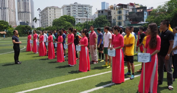 Bế mạc Giải bóng đá chào mừng kỷ niệm 73 năm cách mạng tháng 8 và Quốc khánh 2/9