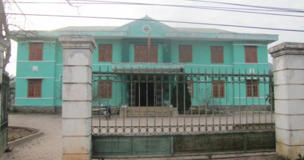 Bé 2 tuổi chết ở trạm xá: Đề nghị cảnh cáo y sĩ bỏ trực Bé 2 tuổi chết ở trạm xá: Đề nghị cảnh cáo y sĩ bỏ trực