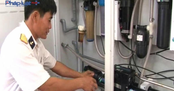 Hiệu quả từ máy lọc nước biển thành nước ngọt tại đảo Trường Sa