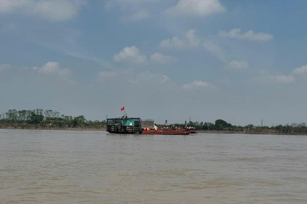 Hà Nội: Kiên quyết đình chỉ hoạt động các bến thủy nội địa không phép