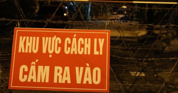 Phong tỏa con hẻm tại quận 1 liên quan ca nghi mắc Covid-1