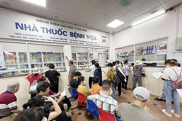 Không để xảy ra thiếu thuốc, tăng giá thuốc đột biến do ảnh hưởng bão lũ