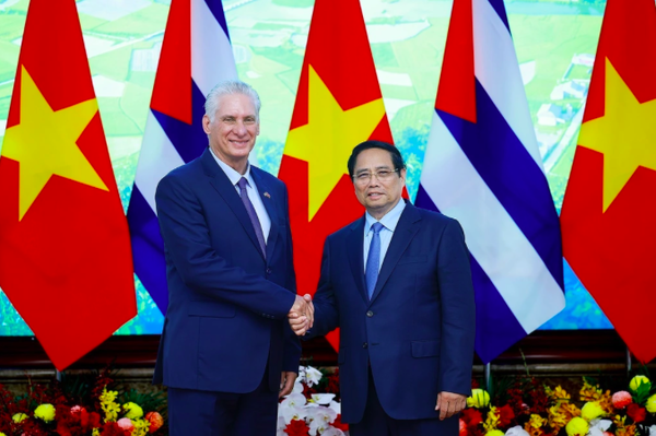 Thủ tướng: Vì Cuba, doanh nghiệp Việt Nam hãy sẵn sàng hiến thời gian, công sức, trí tuệ