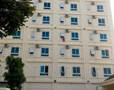 Nữ du khách nhảy lầu khách sạn tại biển Hải Tiến tử vong