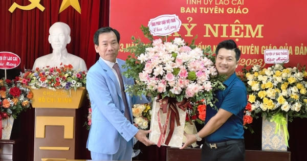 Văn phòng đại diện Báo Pháp luật Việt Nam tại Lào Cai chúc mừng Ngày truyền thống ngành Tuyên giáo