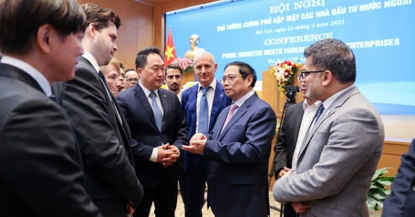 Sau hội nghị với Thủ tướng, doanh nghiệp FDI cam kết đầu tư 3,7 tỷ USD