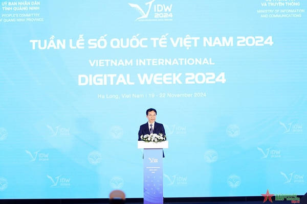 Tuần lễ số Quốc tế Việt Nam 2024: Thảo luận về "Trợ lý ảo" và thúc đẩy phát triển trí tuệ nhân tạo
