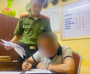Bi phạt 5 triệu đồng vì đăng tải điểm bắn tốc độ của CSGT lên mạng xã hội