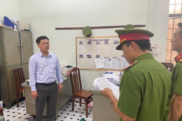Bắt tạm giam Tổng Giám đốc Công ty Cổ phần Tín Nghĩa