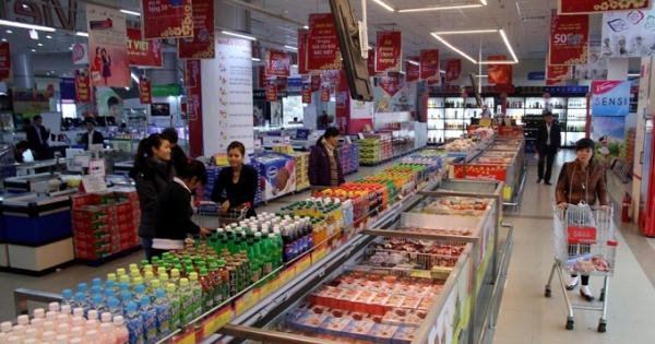 Tết Bính Thân, người dân Hà Nội không lo thiếu hàng