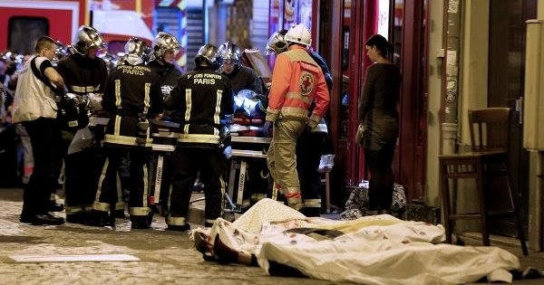 Khủng bố tại Paris: Nhiều công ty du lịch Việt lo sợ và đổi tour