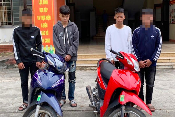 Lạng Sơn: Xử lý nhóm thanh thiếu niên “thông chốt”, thách thức cảnh sát giao thông