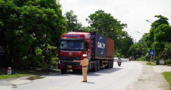 Cục CSGT tuần tra tại Hà Giang phát hiện hàng chục trường hợp vi phạm nồng độ cồn