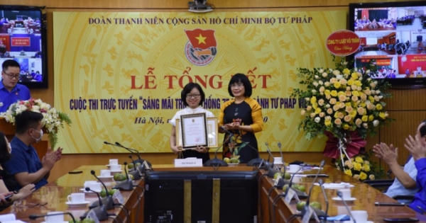 Trao giải Cuộc thi “Sáng mãi truyền thống 75 năm ngành Tư pháp Việt Nam”
