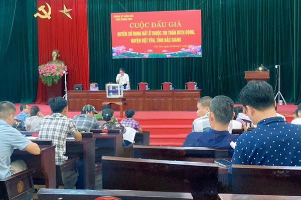Thị xã Việt Yên tạm dừng giao dịch nhiều lô đất KDC Dương Quốc Cơ Thị xã Việt Yên tạm dừng giao dịch nhiều lô đất KDC Dương Quốc Cơ