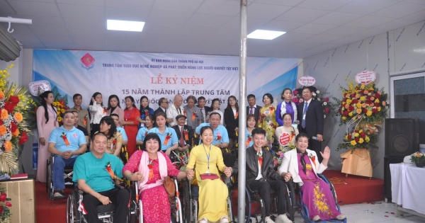 Trung tâm Giáo dục nghề nghiệp và Phát triển năng lực người khuyết tật Việt Nam tự hào 15 năm phát triển