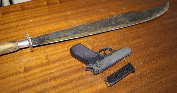 Nghệ An: Điều tra vụ hai nhóm thanh niên nổ súng hỗn chiến trong đêm