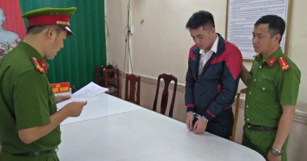 Đà Nẵng: Bắt đối tượng lừa đảo bán đất giá rẻ chiếm đoạt hơn 7 tỷ đồng Đà Nẵng: Bắt đối tượng lừa đảo bán đất giá rẻ chiếm đoạt hơn 7 tỷ đồng