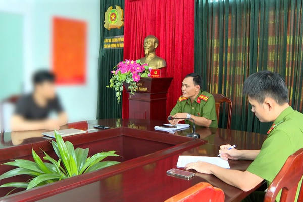 Cảnh báo về hình thức lừa đảo "bắt cóc online"