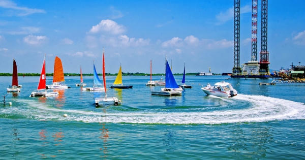 Nhiều lao động có nguy cơ mất việc dịp Tết do bến du thuyền bị ngưng hoạt động Nhiều lao động có nguy cơ mất việc dịp Tết do bến du thuyền bị ngưng hoạt động