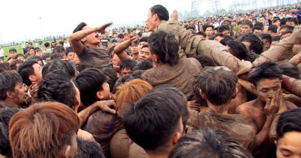 'Thanh lọc' lễ hội: Đừng chờ con virus 'Thanh lọc' lễ hội: Đừng chờ con virus